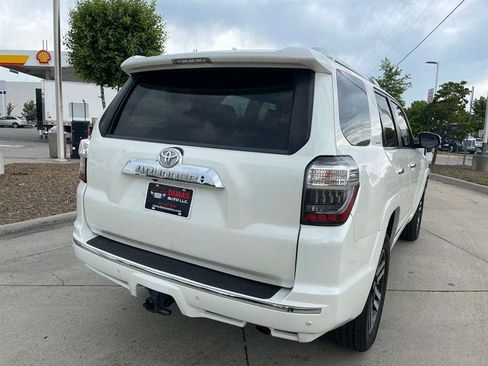 Used 2018 Toyota 4Runner Limited AWD/4WD image 26