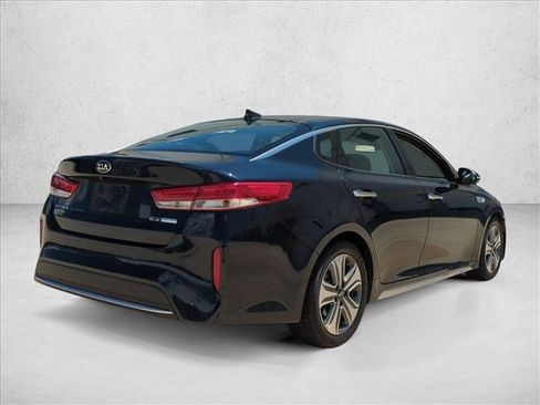 Used 2017 Kia Optima EX w/ Technology Package FWD image 5