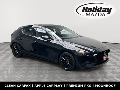 Used 2020 MAZDA MAZDA3 AWD Hatchback w/ Premium Pkg image 1