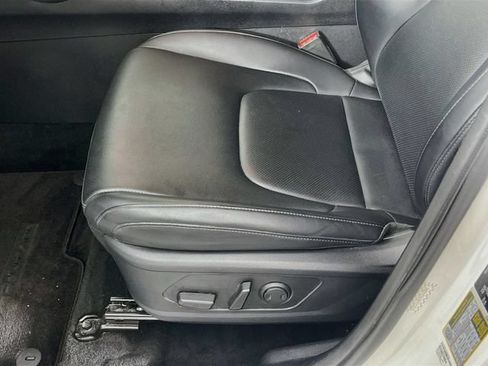 Used 2024 Kia Sportage EX AWD/4WD image 20