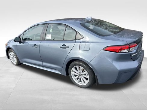 New 2026 Toyota Corolla LE image 3