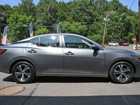 Used 2023 Nissan Sentra SV FWD image 6