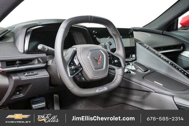 Used 2025 Chevrolet Corvette Z06 w/ Z07 Performance Package RWD image 4