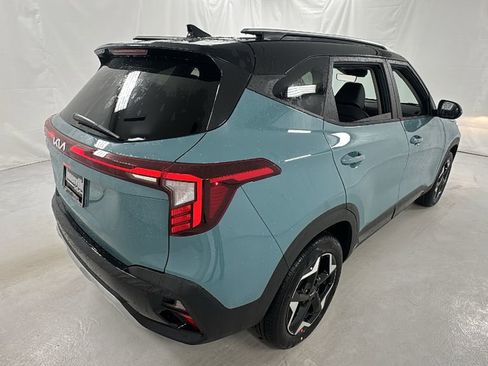 New 2026 Kia Seltos S image 3