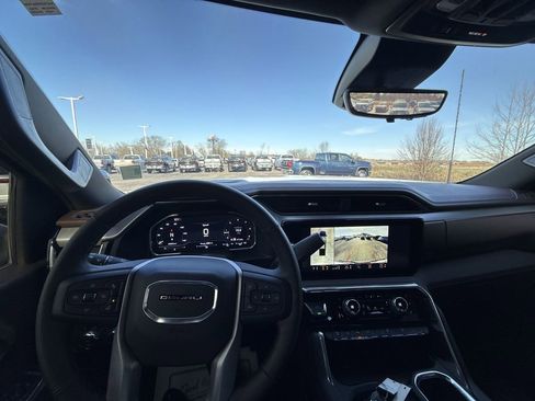 Certified 2025 GMC Sierra 2500 Denali w/ Max Trailering Package image 27