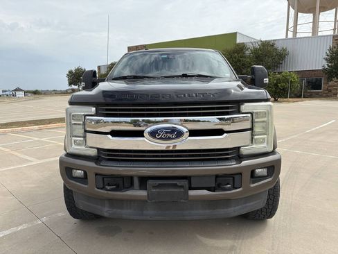 Used 2017 Ford F250 King Ranch w/ King Ranch Ultimate Package AWD/4WD image 7
