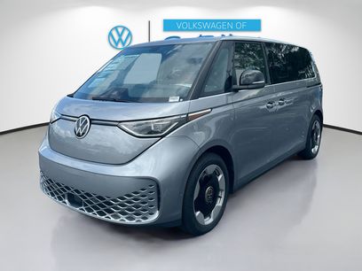 New 2025 Volkswagen ID. Buzz Pro S