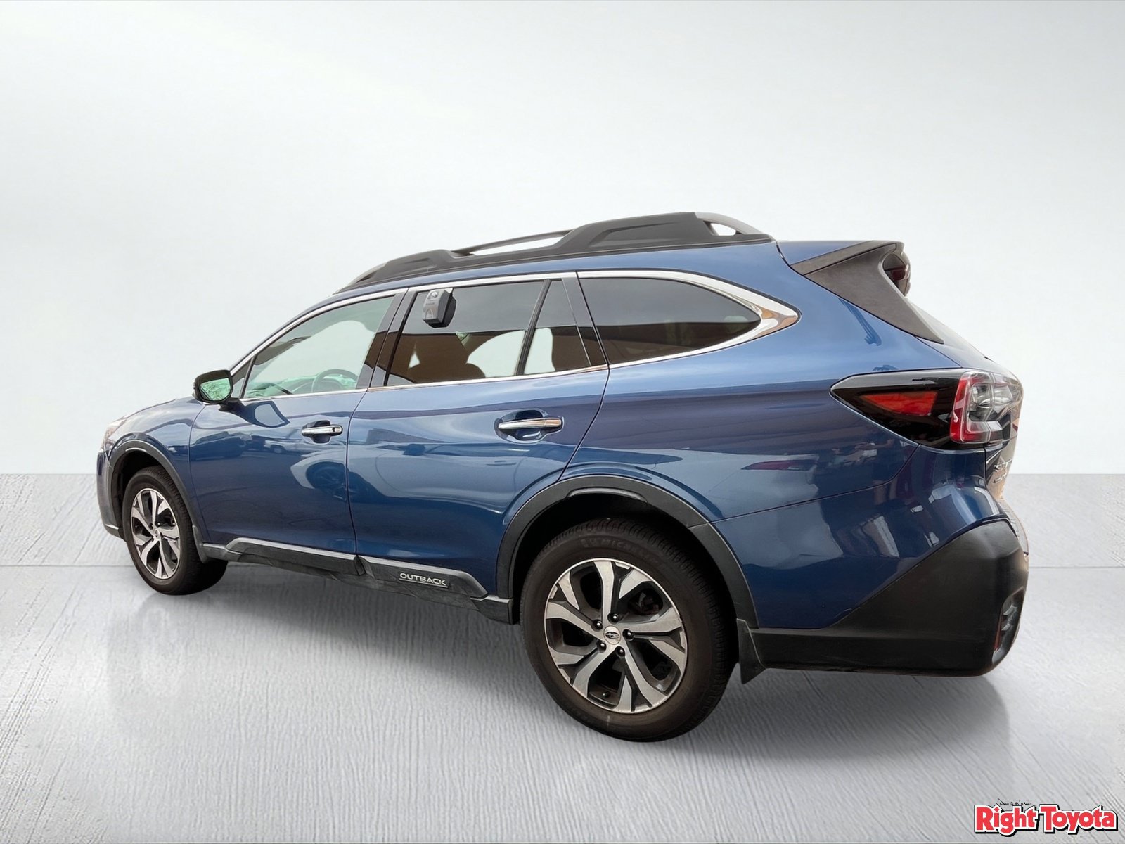 Used 2022 Subaru Outback Touring XT w/ Popular Package #2 AWD/4WD image 3