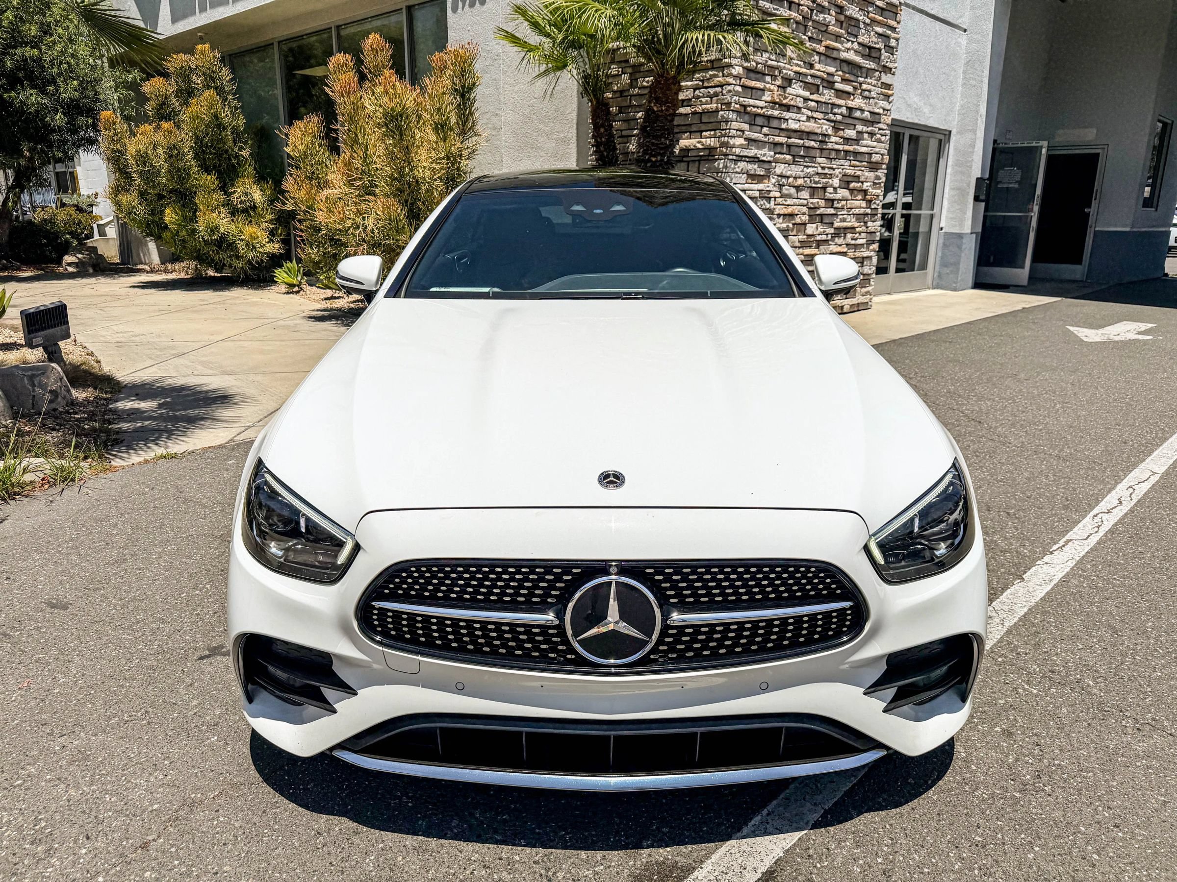 Used 2022 Mercedes-Benz E 450 4MATIC Coupe w/ AMG Line image 9