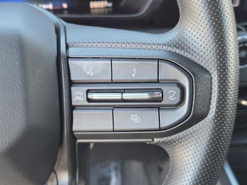 Used 2024 Chevrolet Colorado Trail Boss w/ Advanced Trailering Package image 17