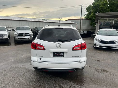Used 2017 Buick Enclave Leather AWD/4WD image 4