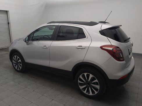 Used 2022 Buick Encore Preferred w/ Safety Package image 3
