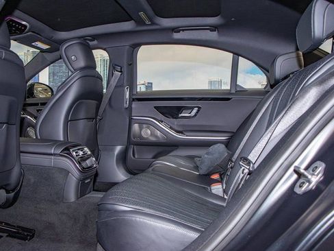 Certified 2024 Mercedes-Benz S 500 4MATIC image 22