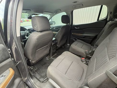 Used 2017 GMC Acadia SLE AWD/4WD image 17