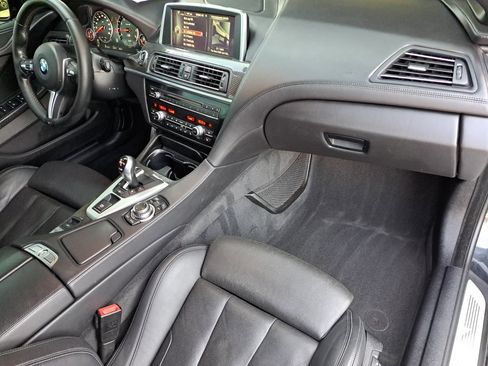 Used 2014 BMW M6 Convertible RWD image 15