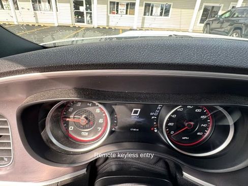 Used 2022 Dodge Charger R/T image 19