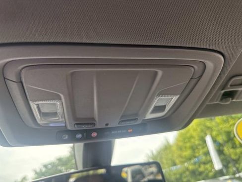 Used 2021 Chevrolet Silverado 1500 Custom Trail Boss image 27