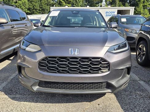 Used 2023 Honda HR-V LX image 5