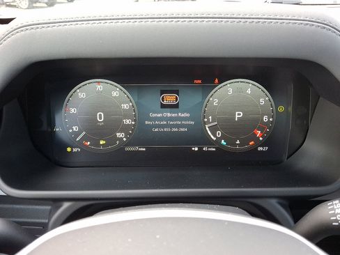 New 2026 Land Rover Defender 110 X-Dynamic SE image 7