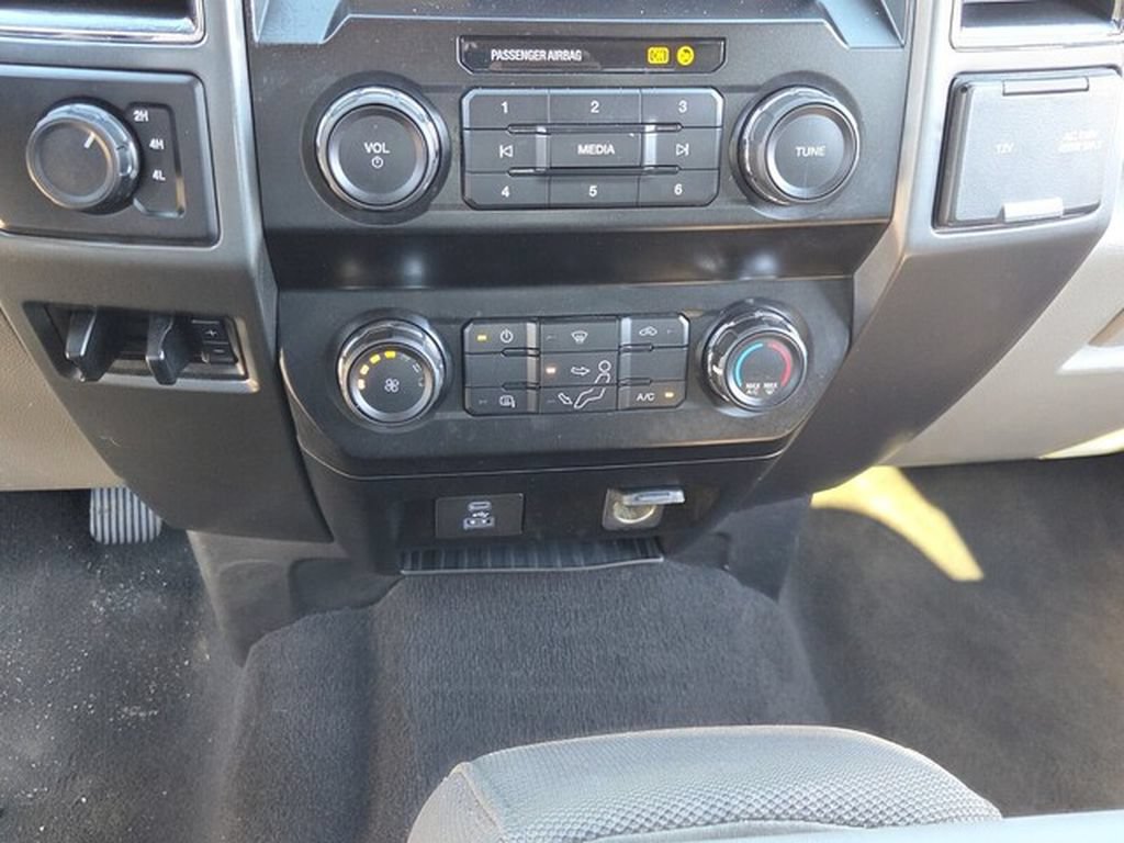 Used 2021 Ford F350 XLT AWD/4WD image 26