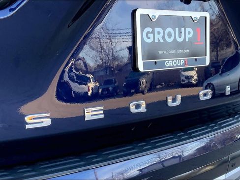 Used 2023 Toyota Sequoia Limited image 31