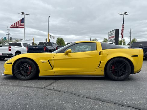 Used 2007 Chevrolet Corvette Z06 w/ Preferred Equipment Group RWD image 4