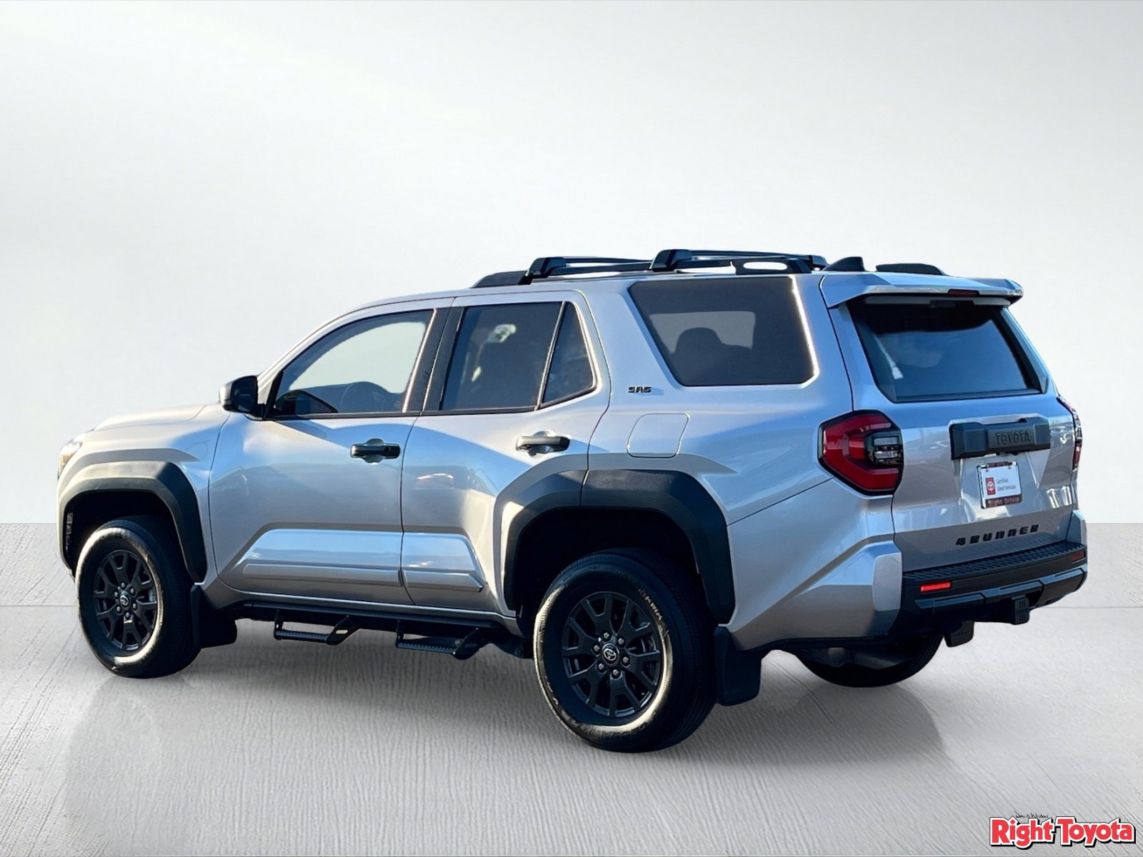 Certified 2026 Toyota 4Runner SR5 AWD/4WD image 5