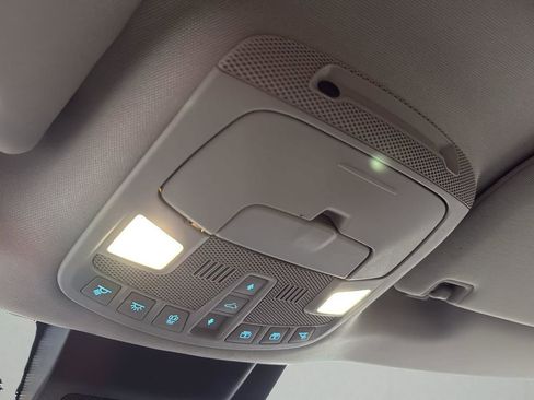 Used 2020 Ford Expedition Limited w/ Equipment Group 301A image 23