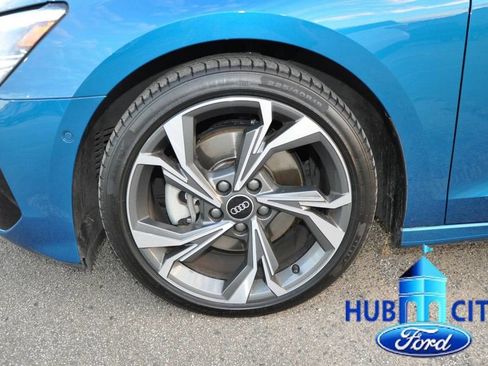 Used 2023 Audi A3 2.0T Premium Plus w/ Premium Plus Package image 9