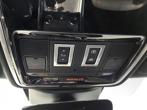 Used 2019 Land Rover Range Rover Sport HST image 44