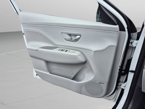 New 2026 Hyundai Kona Limited FWD image 23