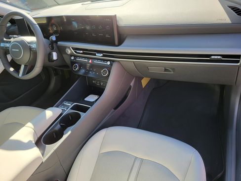 New 2026 Hyundai Sonata SEL FWD image 8