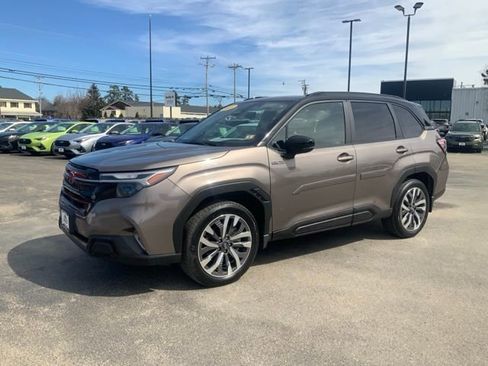 Certified 2025 Subaru Forester Touring image 4