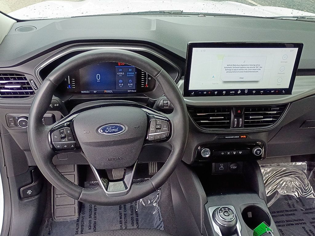 Used 2023 Ford Escape SE FWD image 12