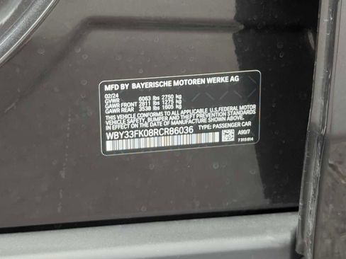 Used 2024 BMW i5 eDrive40i w/ Premium Package image 37