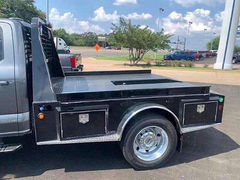 New 2025 Ford F450 Lariat image 6