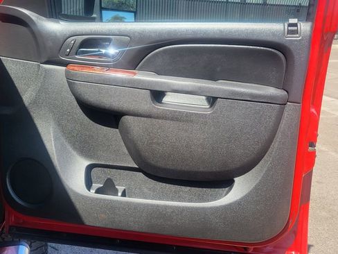 Used 2011 GMC Sierra 2500 SLT w/ SLT Convenience Package image 15