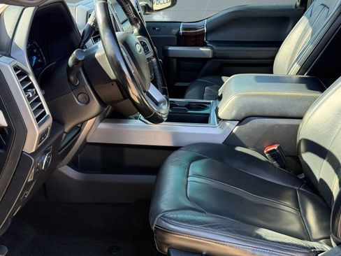 Used 2017 Ford F250 Platinum w/ Platinum Ultimate Package image 5