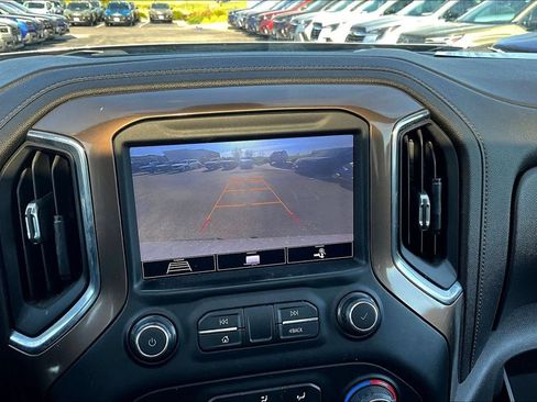 Used 2020 Chevrolet Silverado 1500 High Country AWD/4WD image 12