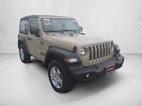 Used 2022 Jeep Wrangler Sport AWD/4WD image 3