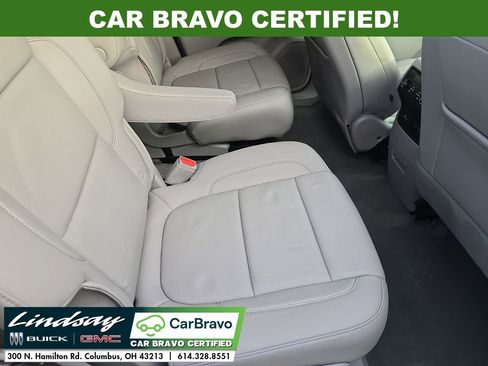 Certified 2023 GMC Acadia SLT w/ Preferred Package image 26