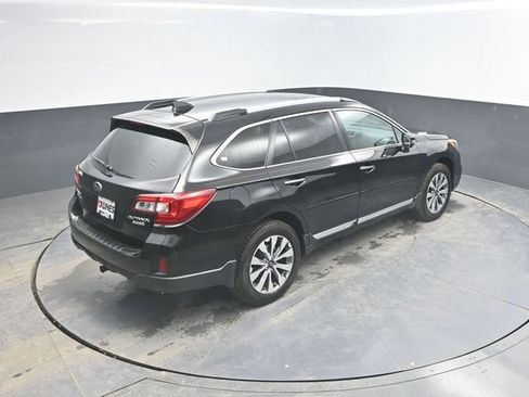 Used 2017 Subaru Outback 2.5i Touring w/ Popular Package #5A image 46