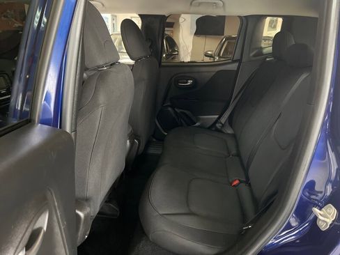 Used 2020 Jeep Renegade Sport image 20