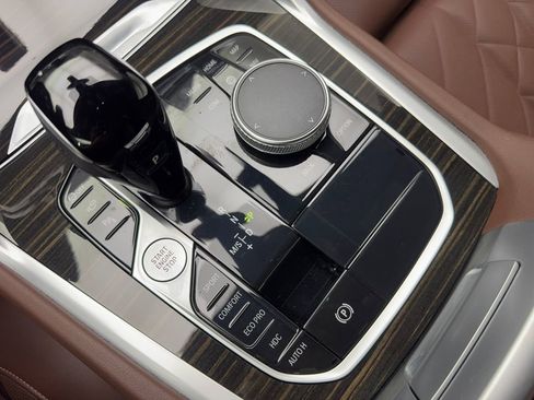 Used 2023 BMW X6 xDrive40i w/ M Sport Package image 71