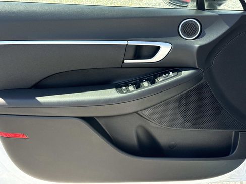 New 2026 Hyundai Sonata SE FWD image 8