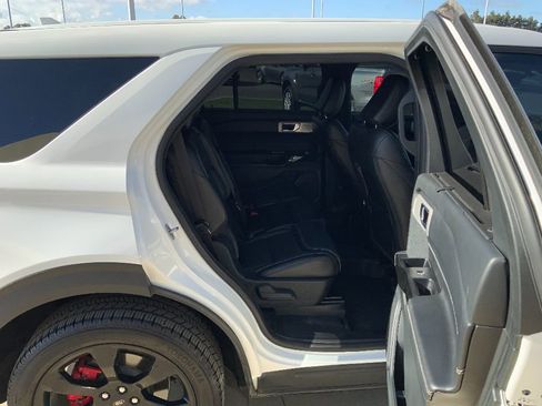 Used 2021 Ford Explorer ST w/ Equipment Group 401A image 23