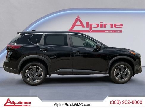 Used 2026 Nissan Rogue SV FWD image 6