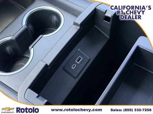 Used 2024 Chevrolet Tahoe LT RWD image 24