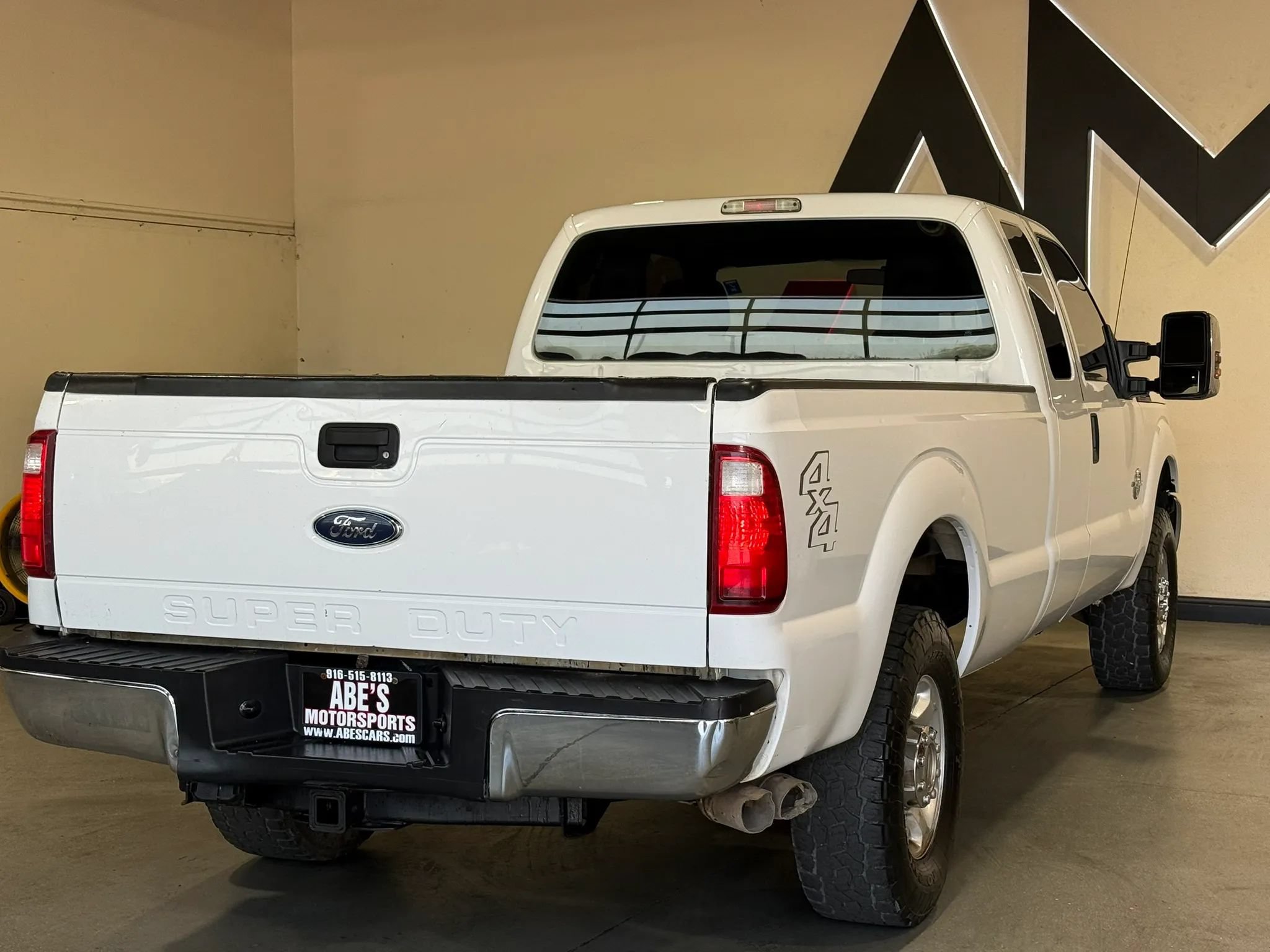 Used 2016 Ford F250 XL w/ XL Appearance Package AWD/4WD image 4