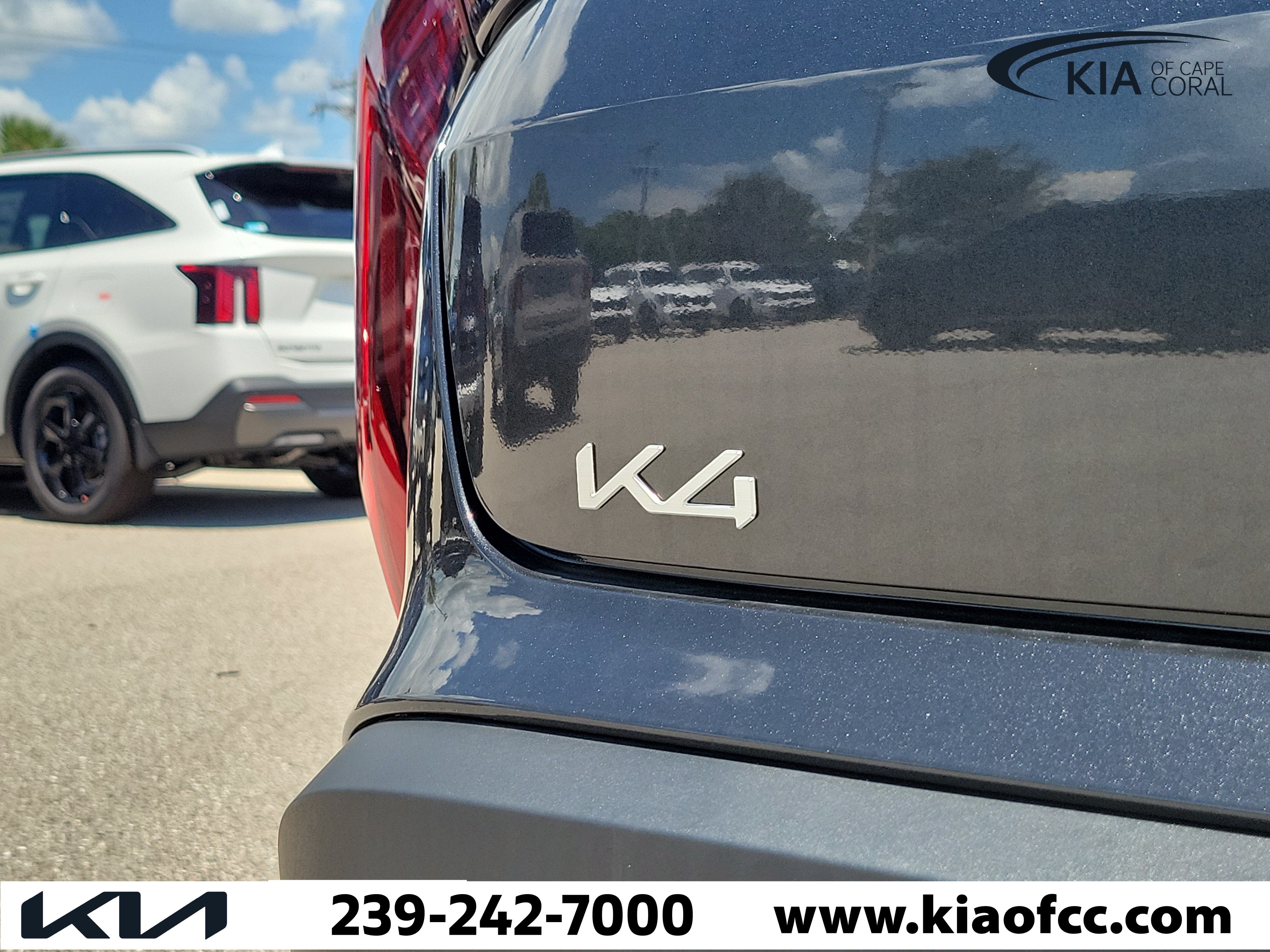 New 2025 Kia K4 EX FWD image 10